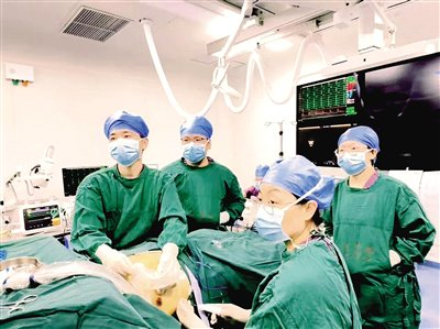 郑州市七院镜心破局，以技术革新守护心血管健康